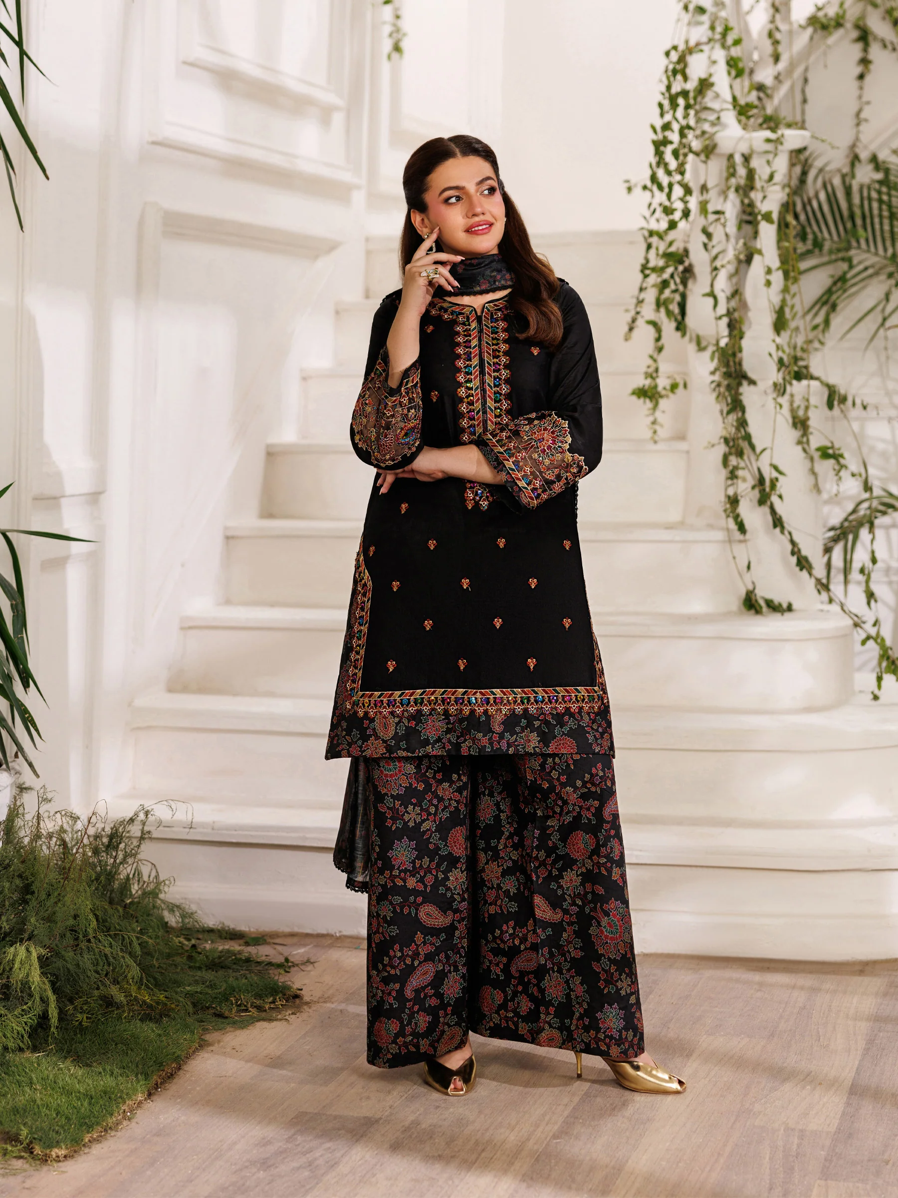 CLS-08 3PC STITCHED | UNSTITCHED - Image 7