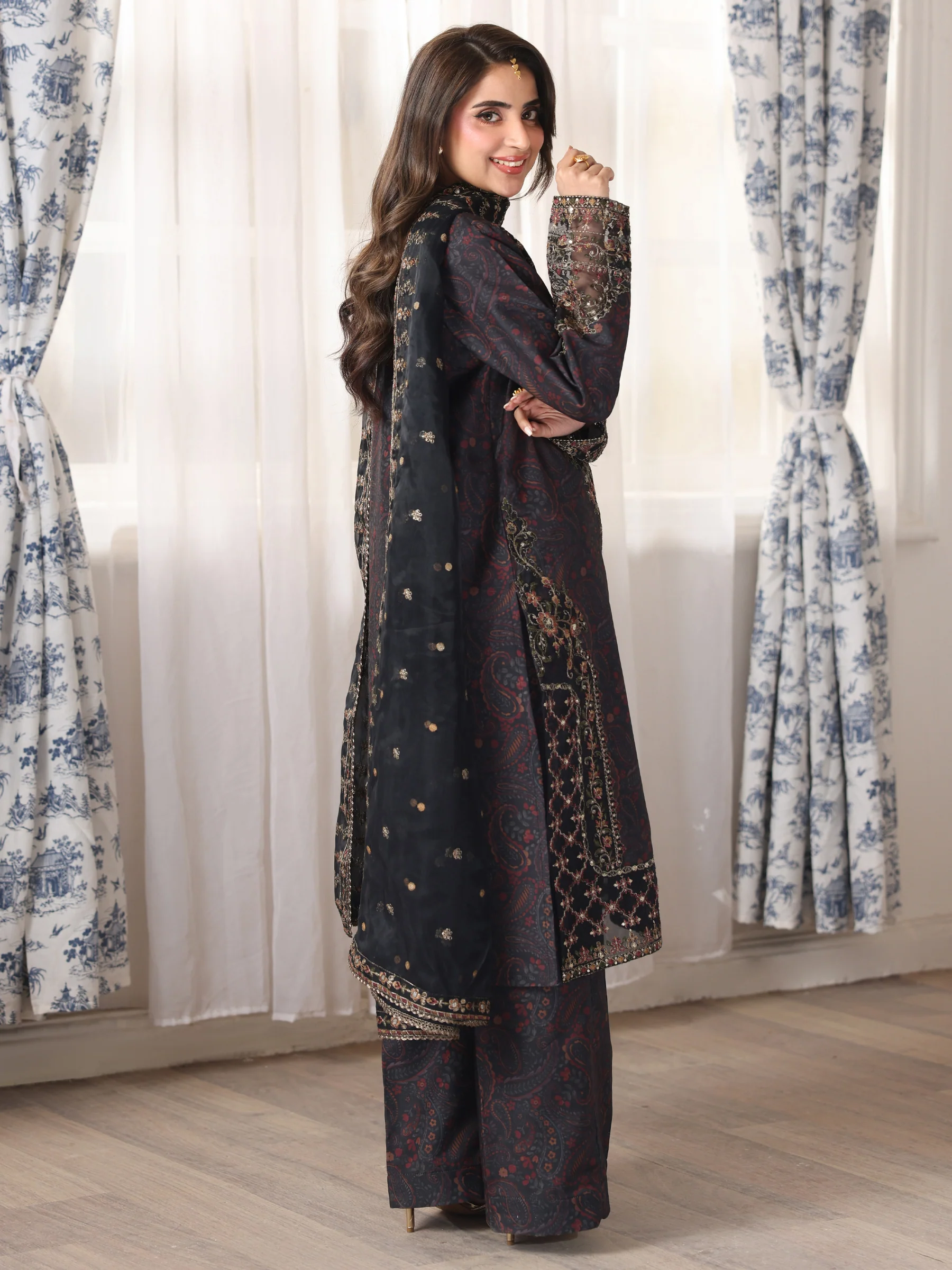 DLS-55 3PC STITCHED | UNSTITCHED - Image 8