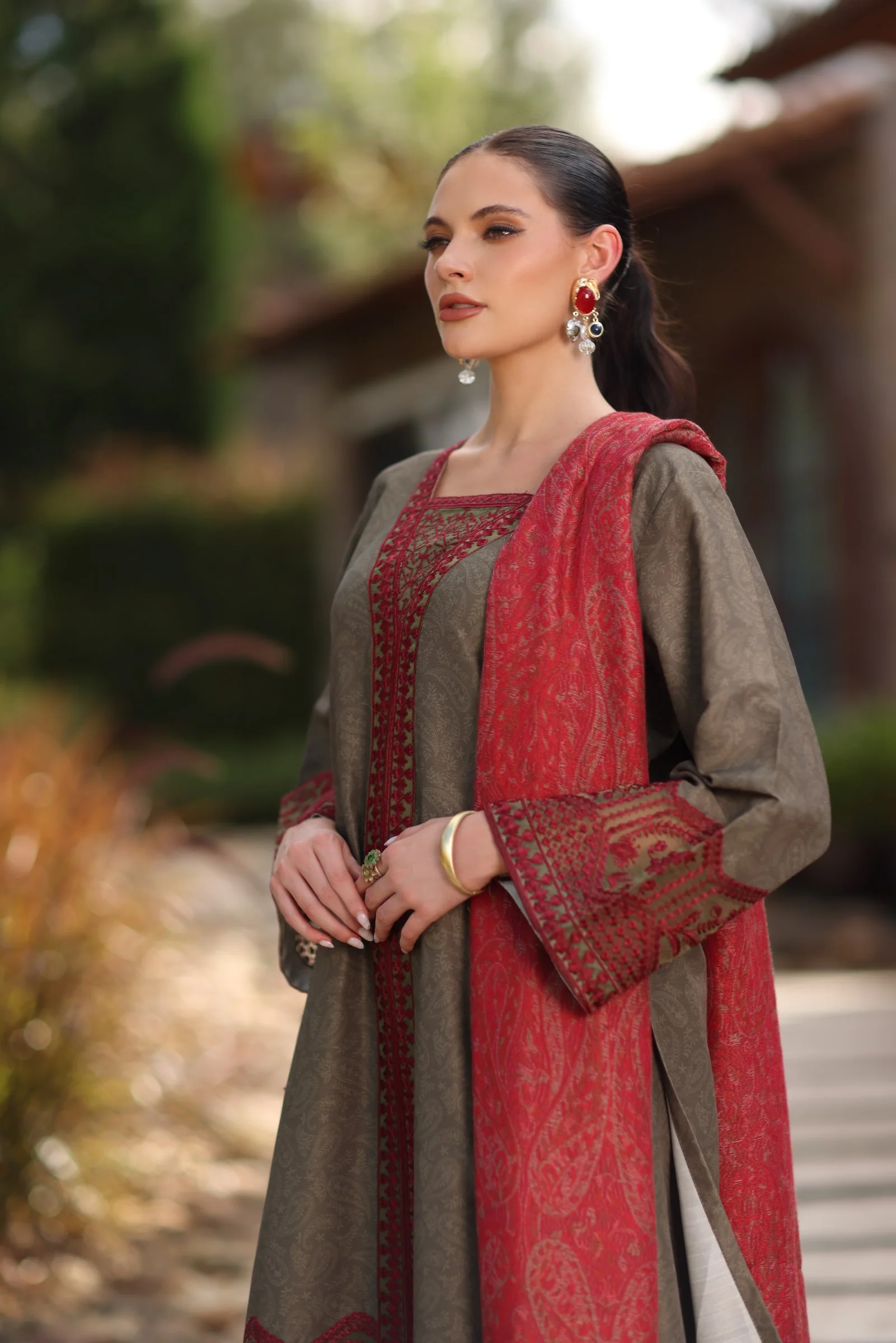 DZP-51 WINTER 3PC STITCHED | UNSTITCHED - Image 4