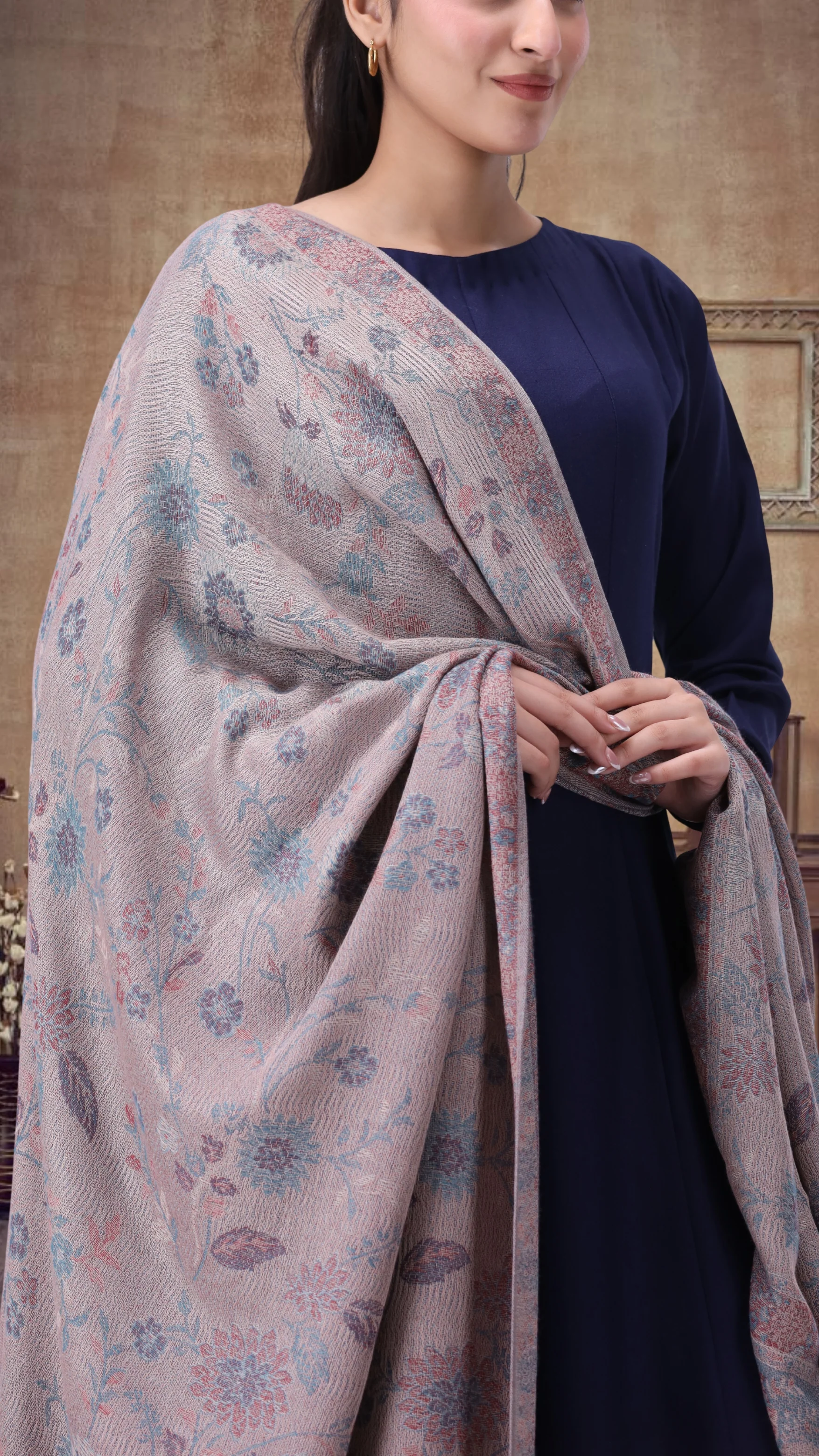 MS-06- PASHMINA SHAWL - Image 4