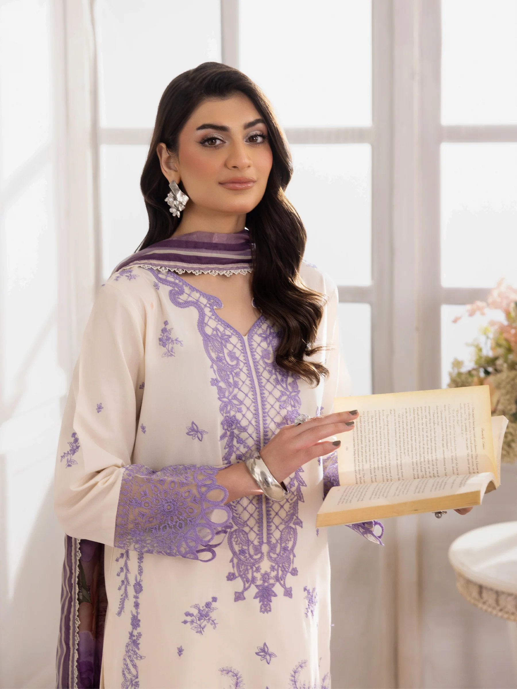 ZE-09 LAWN EMBROIDERED 3PC STITCHED/UNSTITCHED - Image 8