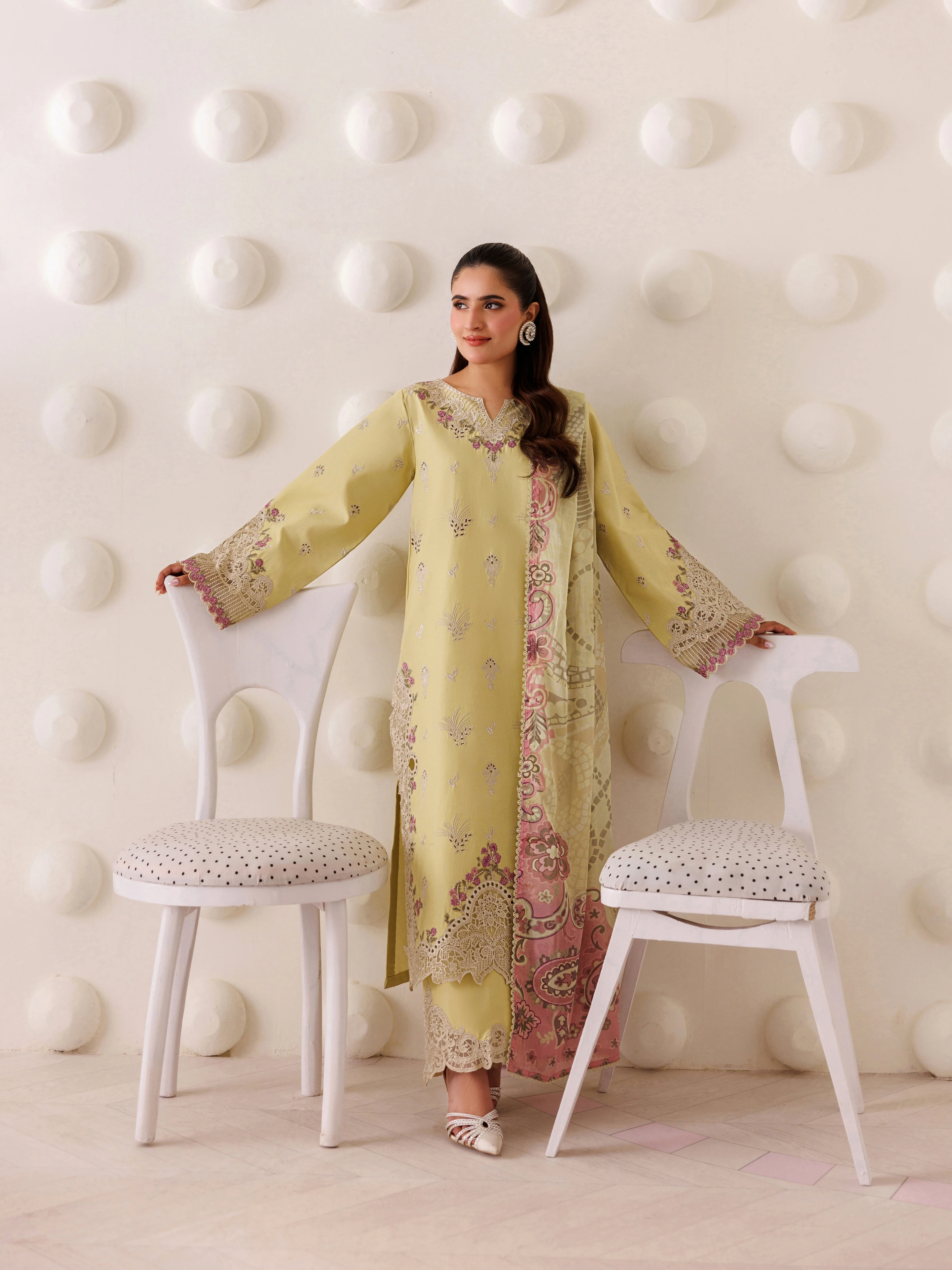 ZG-03 - 3 PC LAWN STITCHED - Image 8