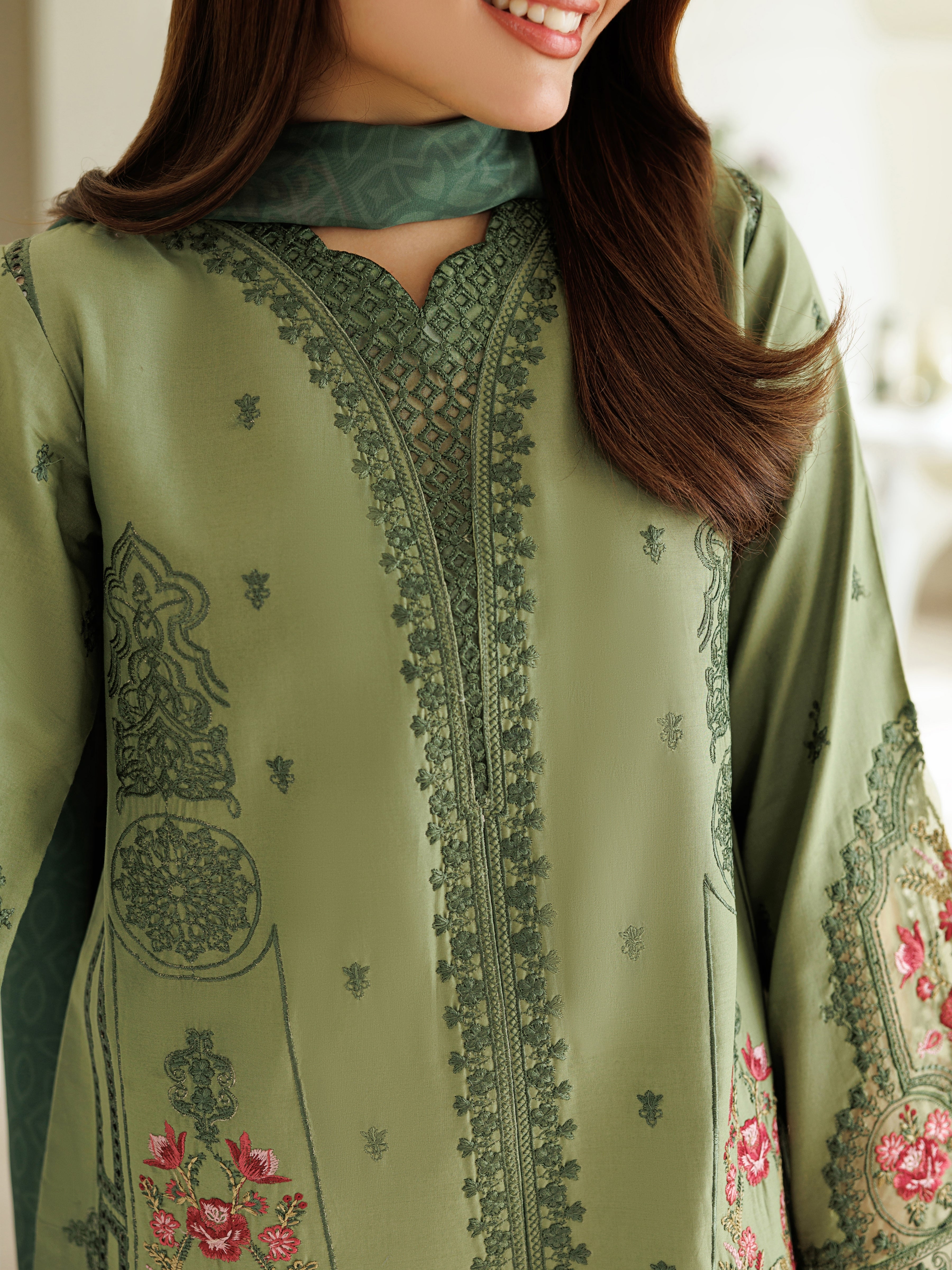 ZG-07 - 3 PC LAWN STITCHED - Image 7